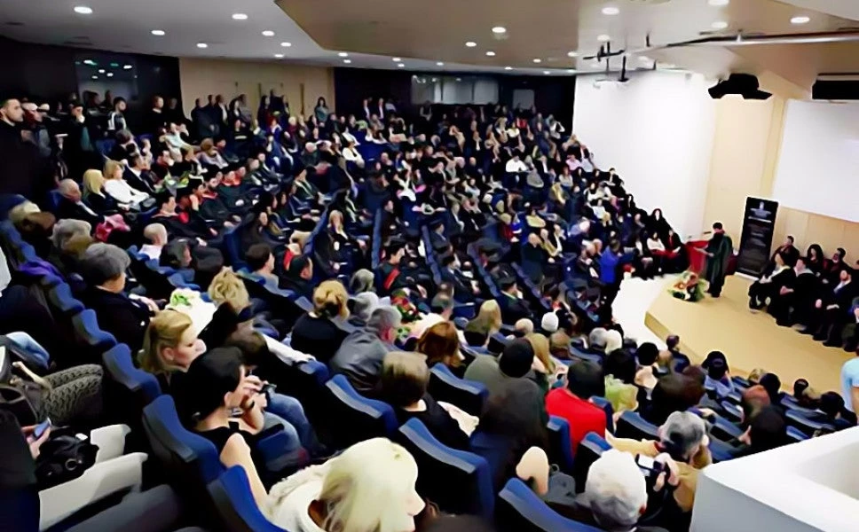 Ξεκινούν σήμερα οι ηλεκτρονικές αιτήσεις για το φοιτητικό επίδομα